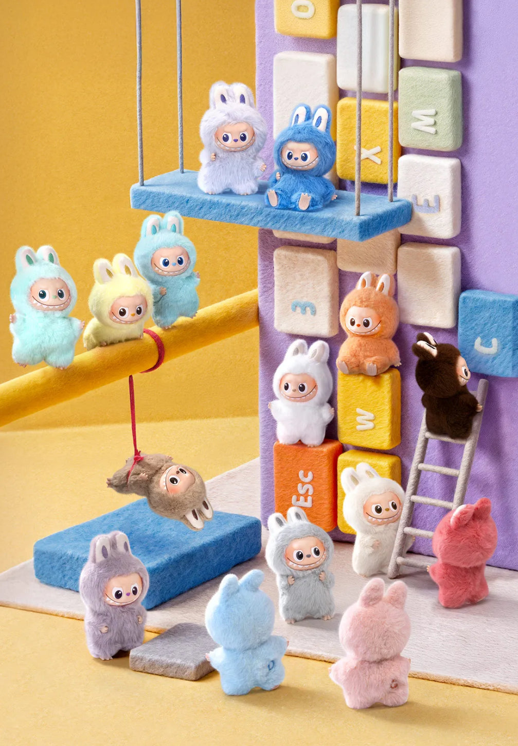 Pop Mart – THE MONSTERS PIN FOR LOVE Serie – Überraschungsbox mit Vinyl Plüschanhänger (A–M)